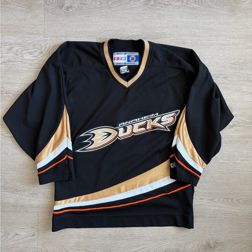 Vintage CCM Anaheim Ducks Black and Gold Jersey